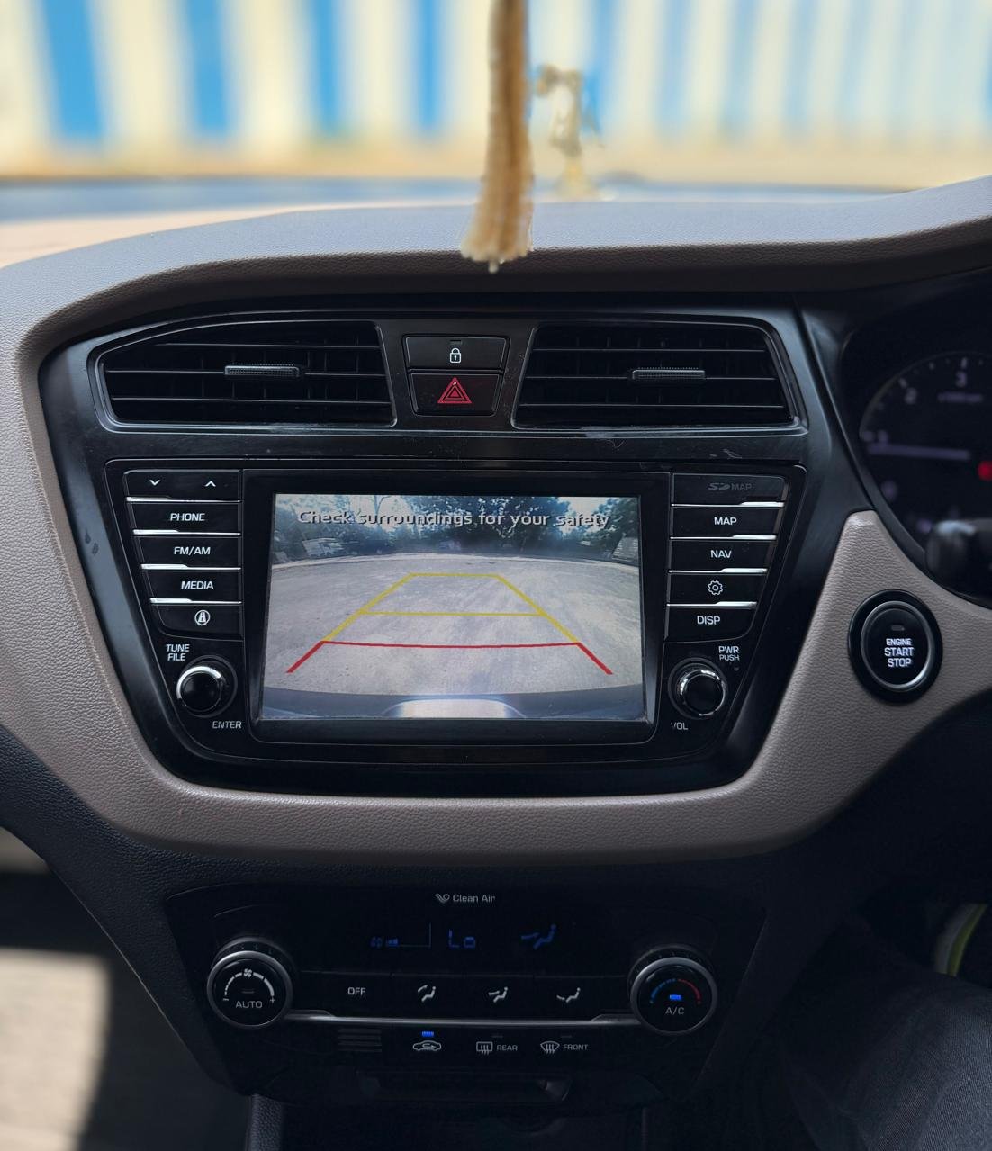 i20 